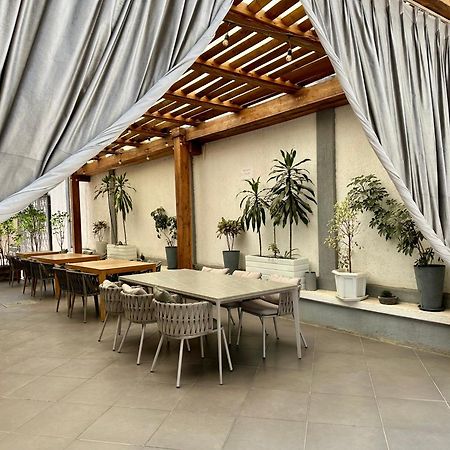 Bed and Breakfast Social House Аддис-Абеба Экстерьер фото