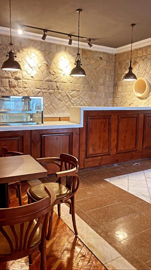 Bed and Breakfast Social House Аддис-Абеба Экстерьер фото