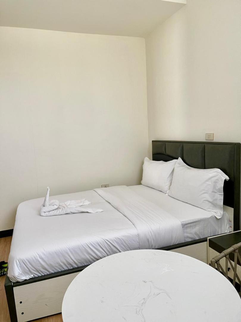 Bed and Breakfast Social House Аддис-Абеба Экстерьер фото