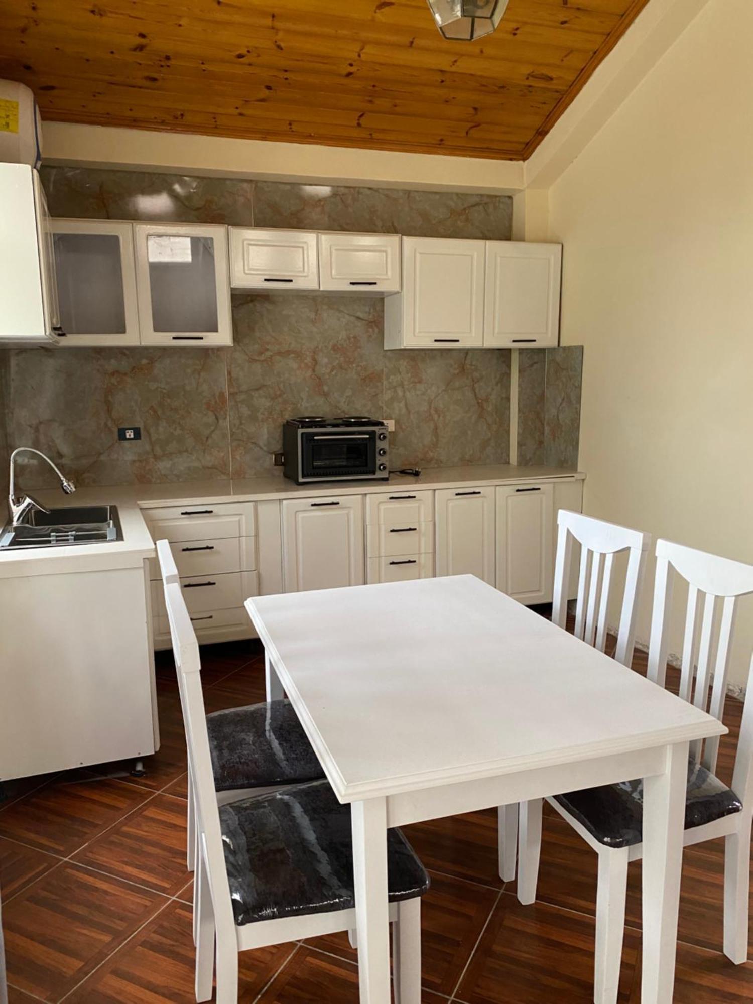 Bed and Breakfast Social House Аддис-Абеба Экстерьер фото