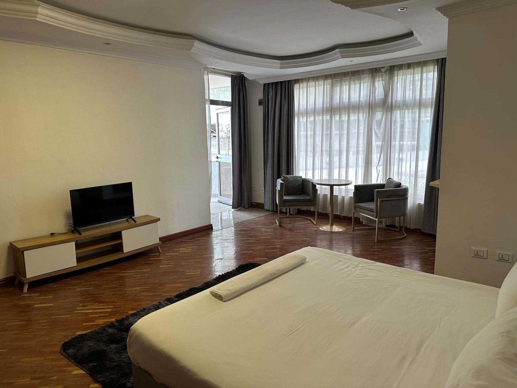 Bed and Breakfast Social House Аддис-Абеба Экстерьер фото